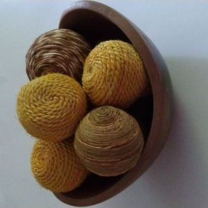 VINTAGE Bowl With Colorful Balls